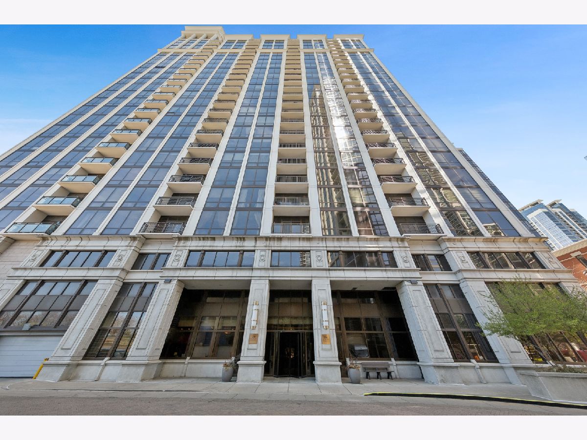 Condominiums Sold Museum Park Tower Iii Chicago Illinois, 233 13th