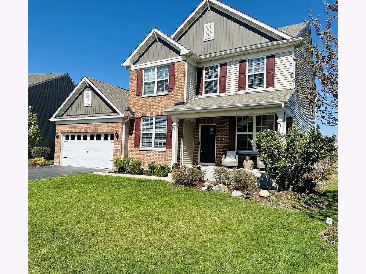 Homes Sold Trails Of Silver Glen South Elgin Illinois, 651 Glenwood