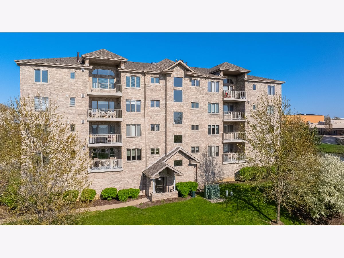 Condos & Townhomes & Homes Sold Fountain Hills Orland Park Illinois, 11131 Waters Edge