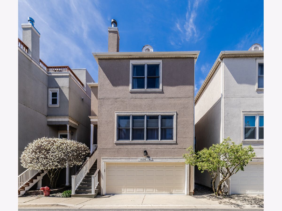 Homes & Townhomes & Condos Sold Picardy Place Chicago Illinois, 1808 Diversey