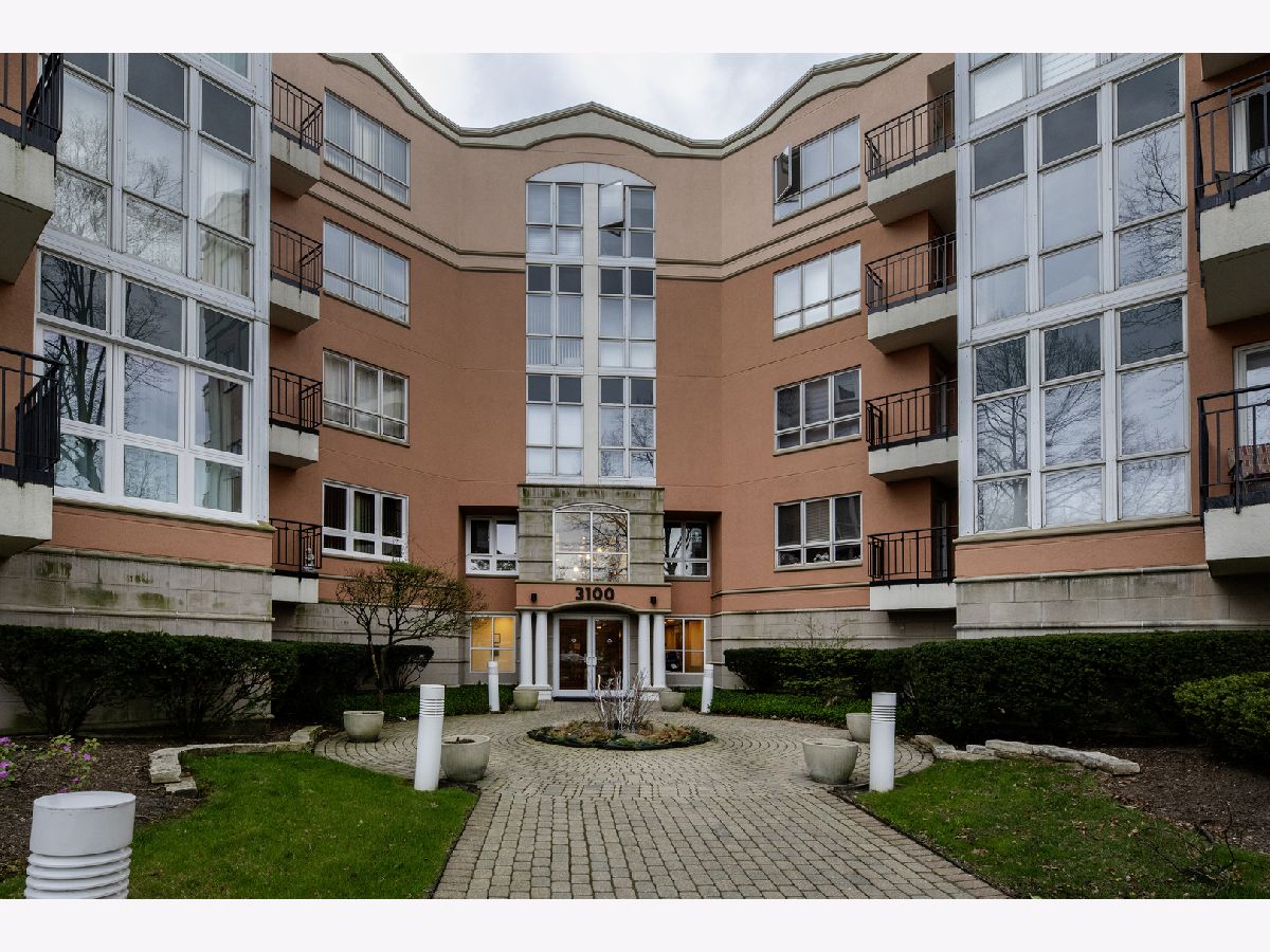 Townhomes & Condos Sold Princeton Club Glenview Illinois, 3100 Lexington