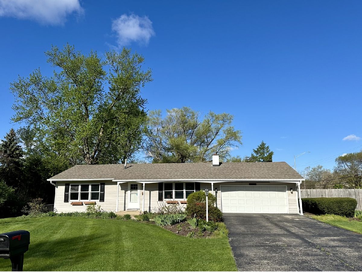 Homes Sold Lawn Meadow Naperville Illinois, 7S601 Wild Cherry