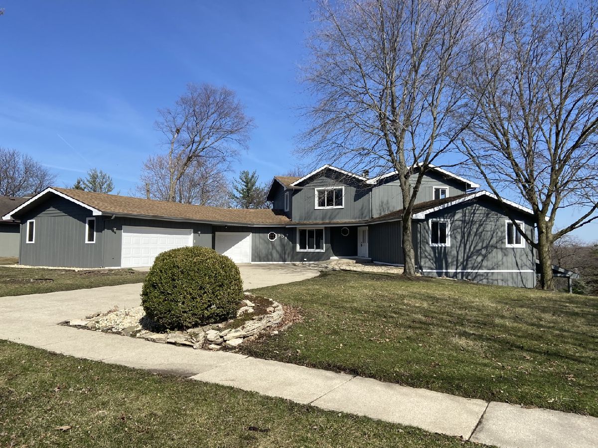 Homes & Condos & Townhomes Sold River Oaks Shorewood Illinois, 504 Brookshore