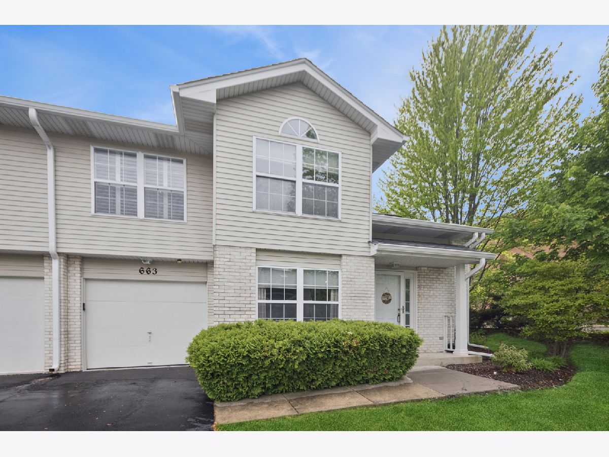 Townhomes Sold Riverbrook Naperville Illinois, 663 Beaver