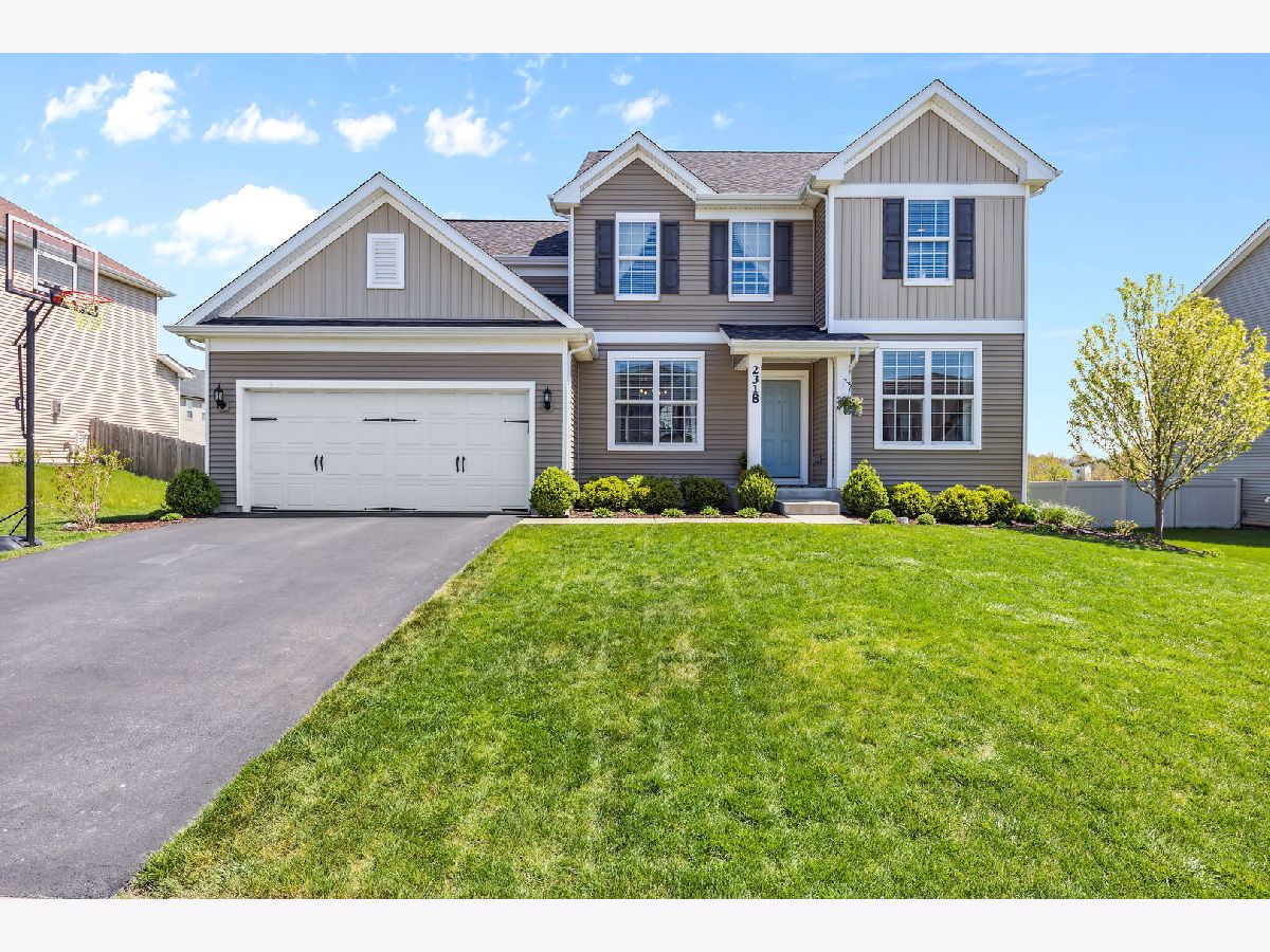 Homes Sold Deerbrook Aurora Illinois, 2318 Roaring Creek