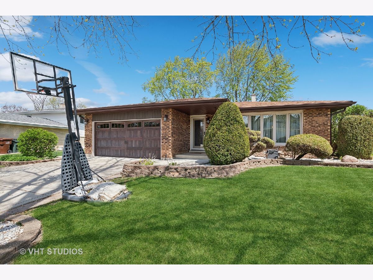 Homes Sold La Grande Vista Oak Forest Illinois, 6248 157th