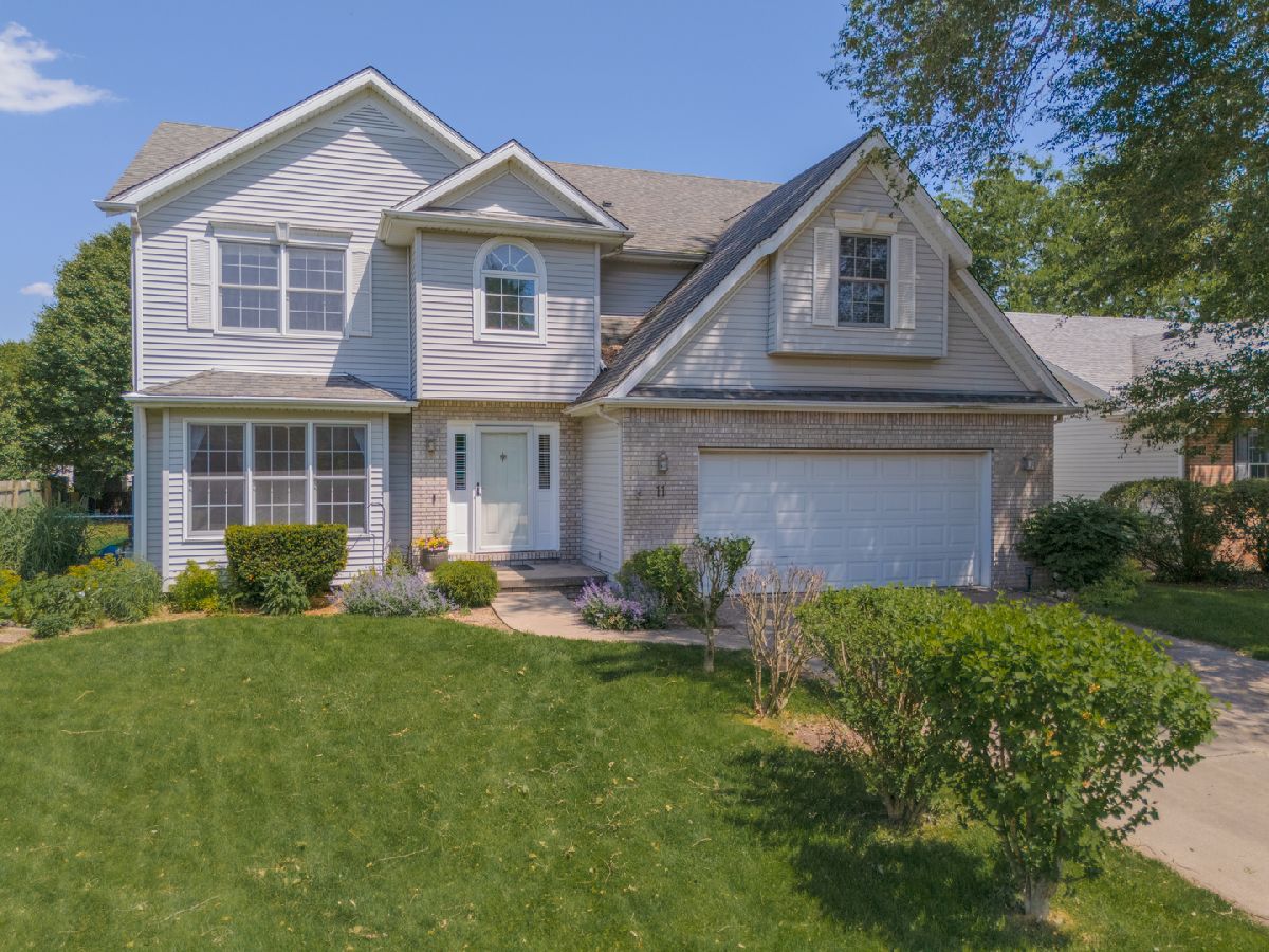 Homes & Condos & Townhomes Sold Brittany Parc Bloomington Illinois, 11 Bandecon