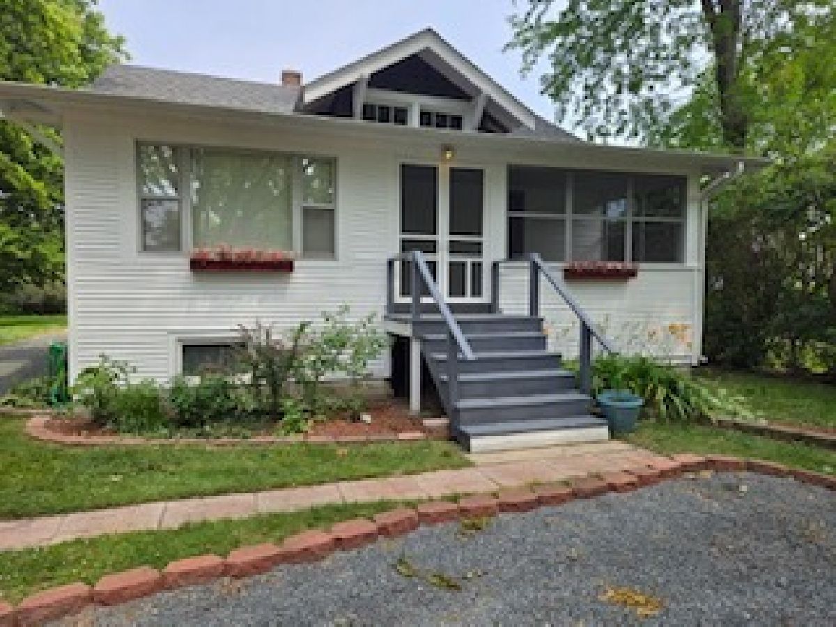  Rented Northfield Illinois, 255 Happ
