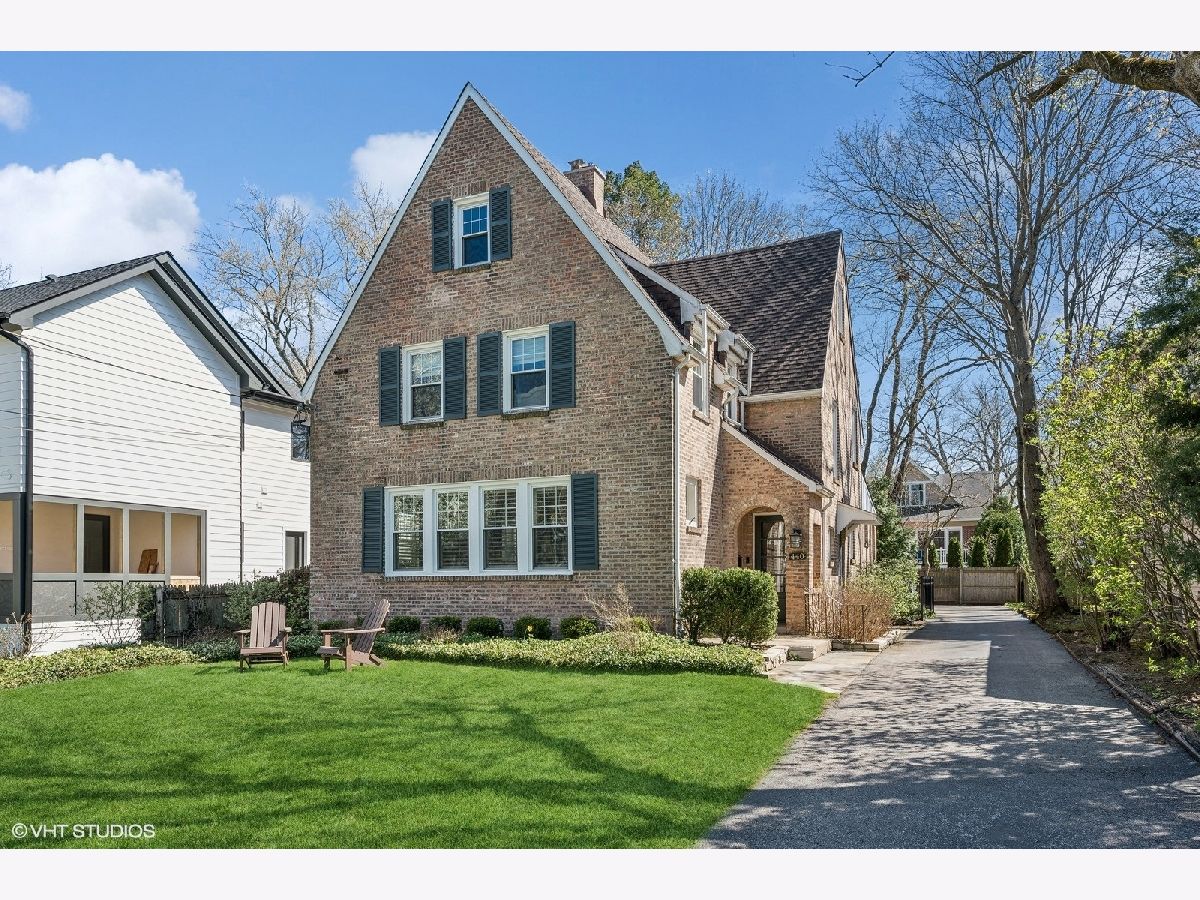 Homes & Condos & Townhomes Sold Hubbard Woods Glencoe Illinois, 440 Drexel