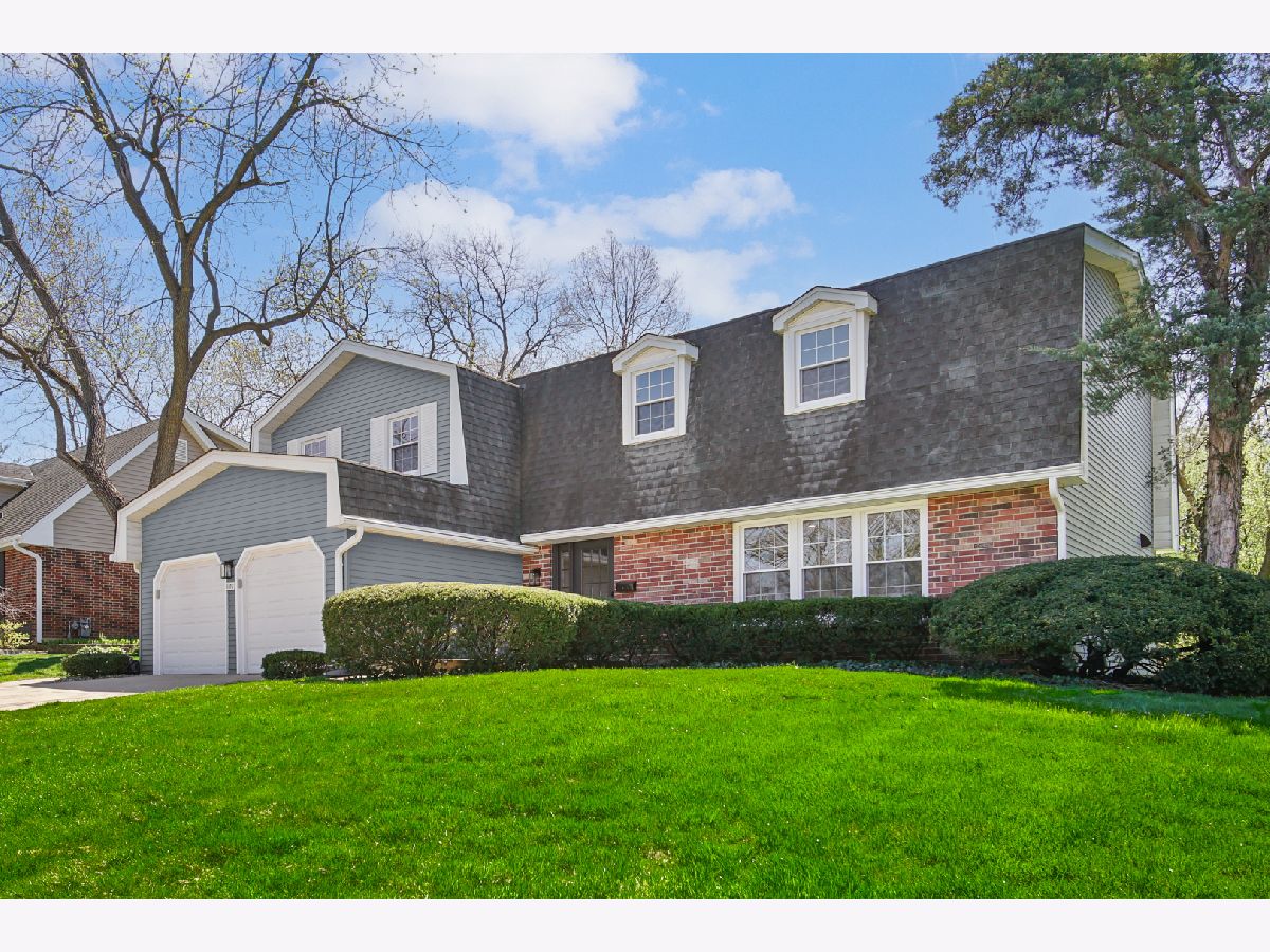 Homes Sold Oak Creek Downers Grove Illinois, 1137 Candlewood