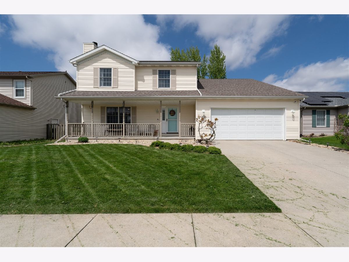 Homes & Condos & Townhomes Sold Park West Normal Illinois, 1820 Saltonstall