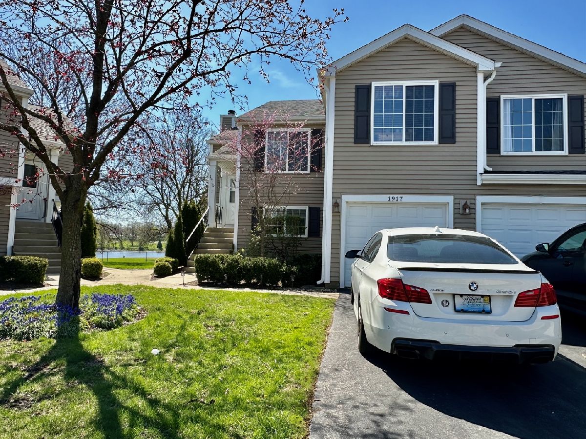 Townhomes & Condos Rented Windsong Schaumburg Illinois, 1917 Windsong