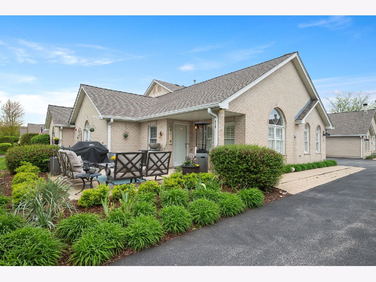 Townhomes Sold Ranches Of Havenshire Naperville Illinois, 835 Havenshire