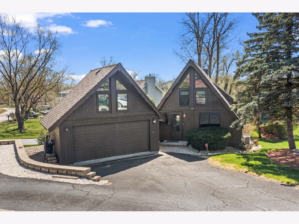 Homes Sold Lake View Villa Wauconda Illinois, 910 Sheridan
