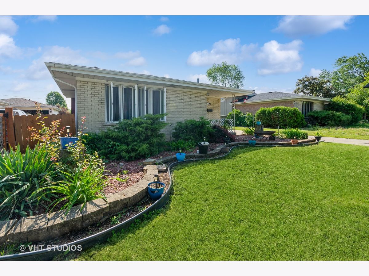 Homes Sold Fieldcrest Oak Forest Illinois, 16461 George
