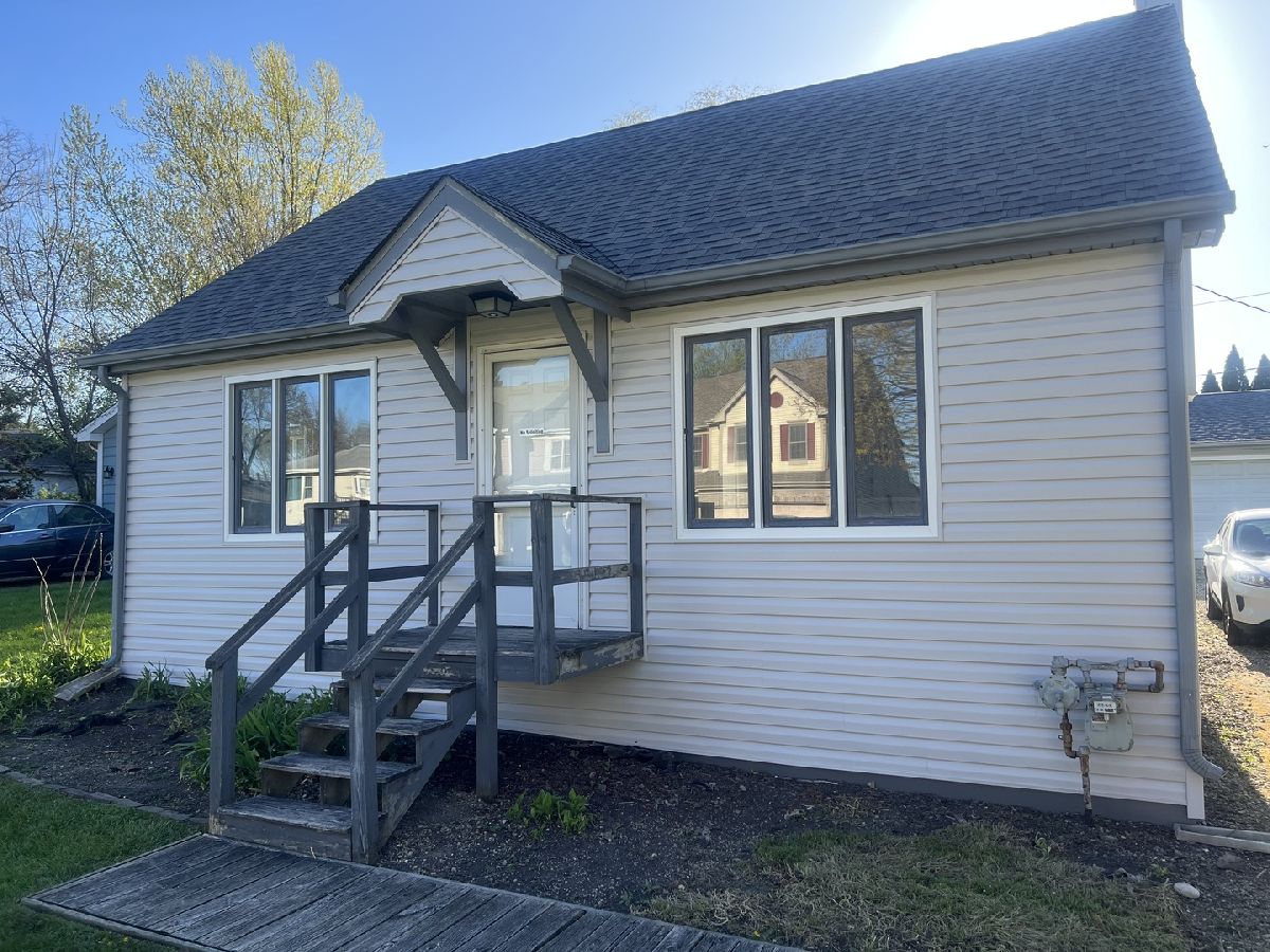 Homes Rented Forest Lake Lake Zurich Illinois, 23570 Field