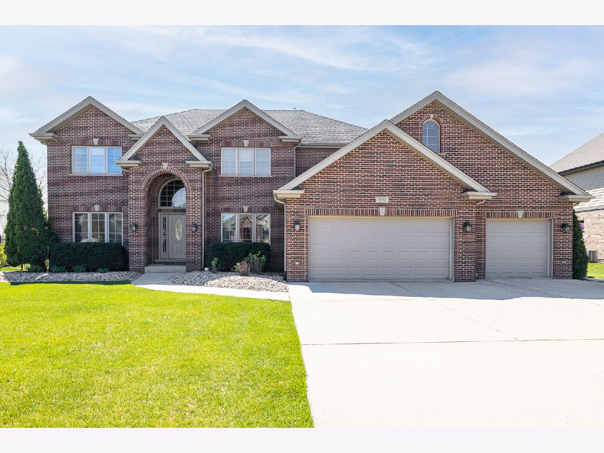 Homes Sold Waters Chase New Lenox Illinois, 640 Edgewater