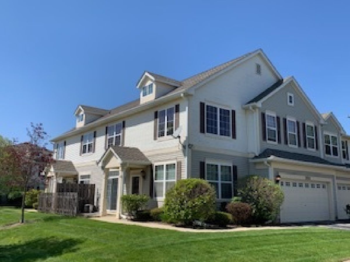 Townhomes & Condos Rented Washington Square Aurora Illinois, 2512 Hillsboro