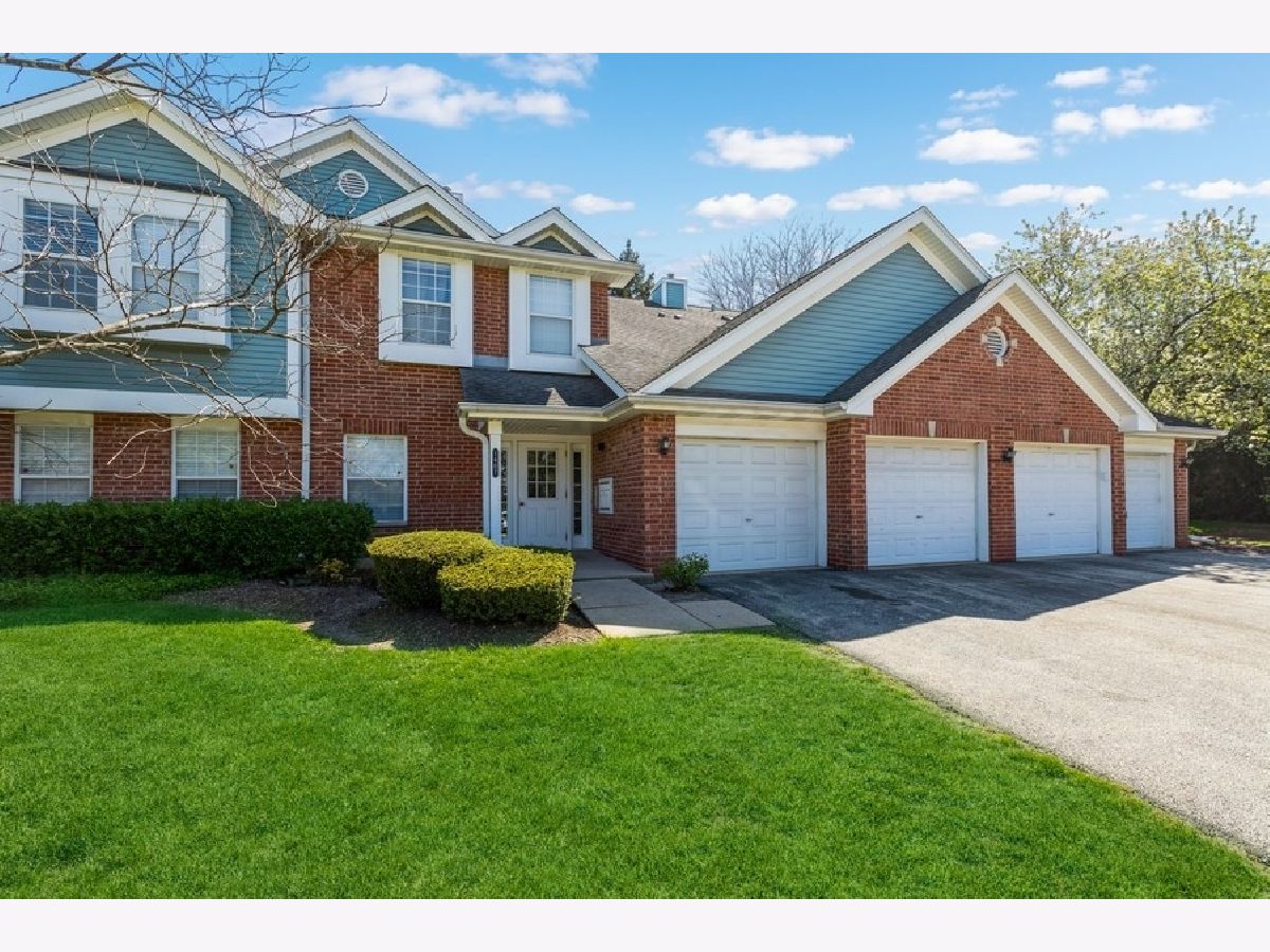 Condominiums Sold Arlington Trails Arlington Heights Illinois, 1607 Hawkes