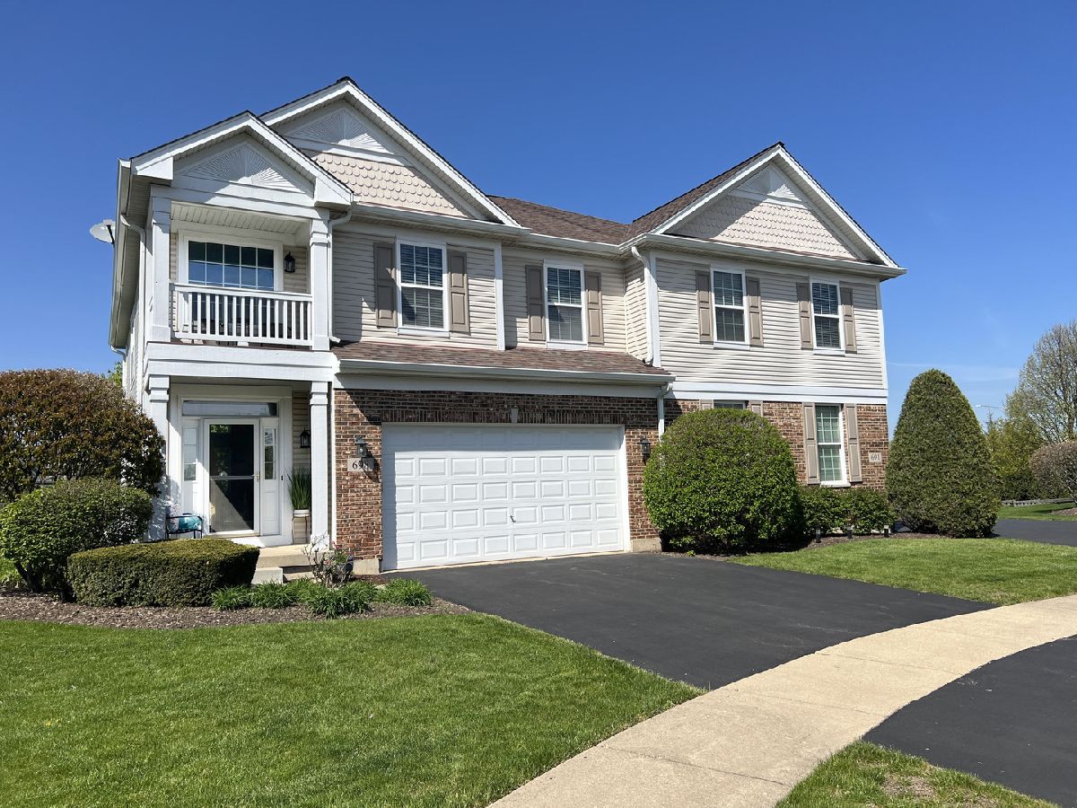 Townhomes Sold Fisher Farms Villas Geneva Illinois, 698 Nelson