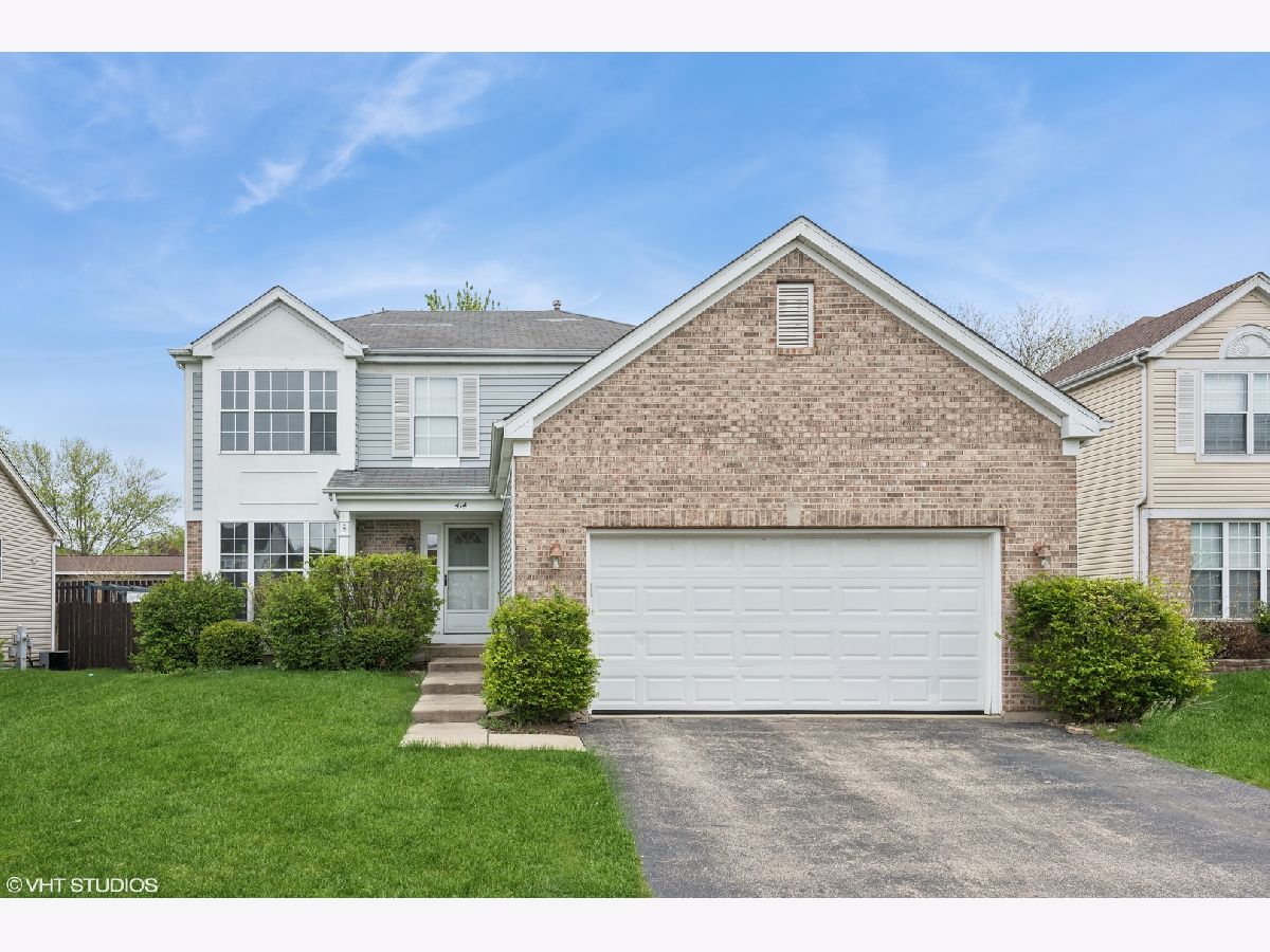 Homes Sold Bloomfield Village Bolingbrook Illinois, 414 Wildflower