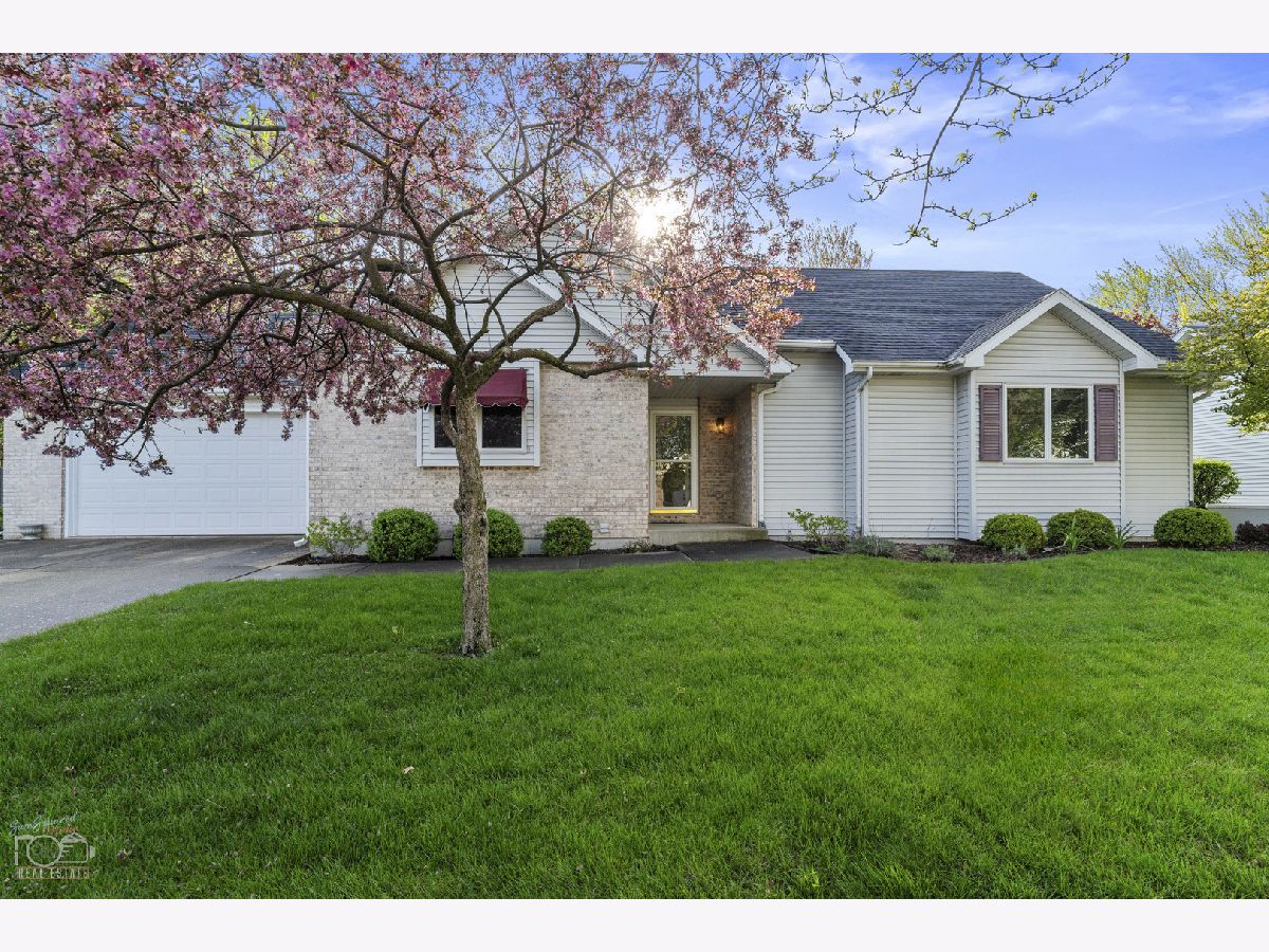 Homes Sold Mason Place Joliet Illinois, 702 Mason