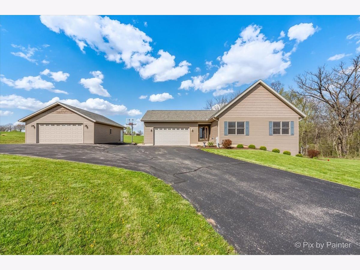  Sold Lake Carroll Illinois, 2-327 Eastcrest