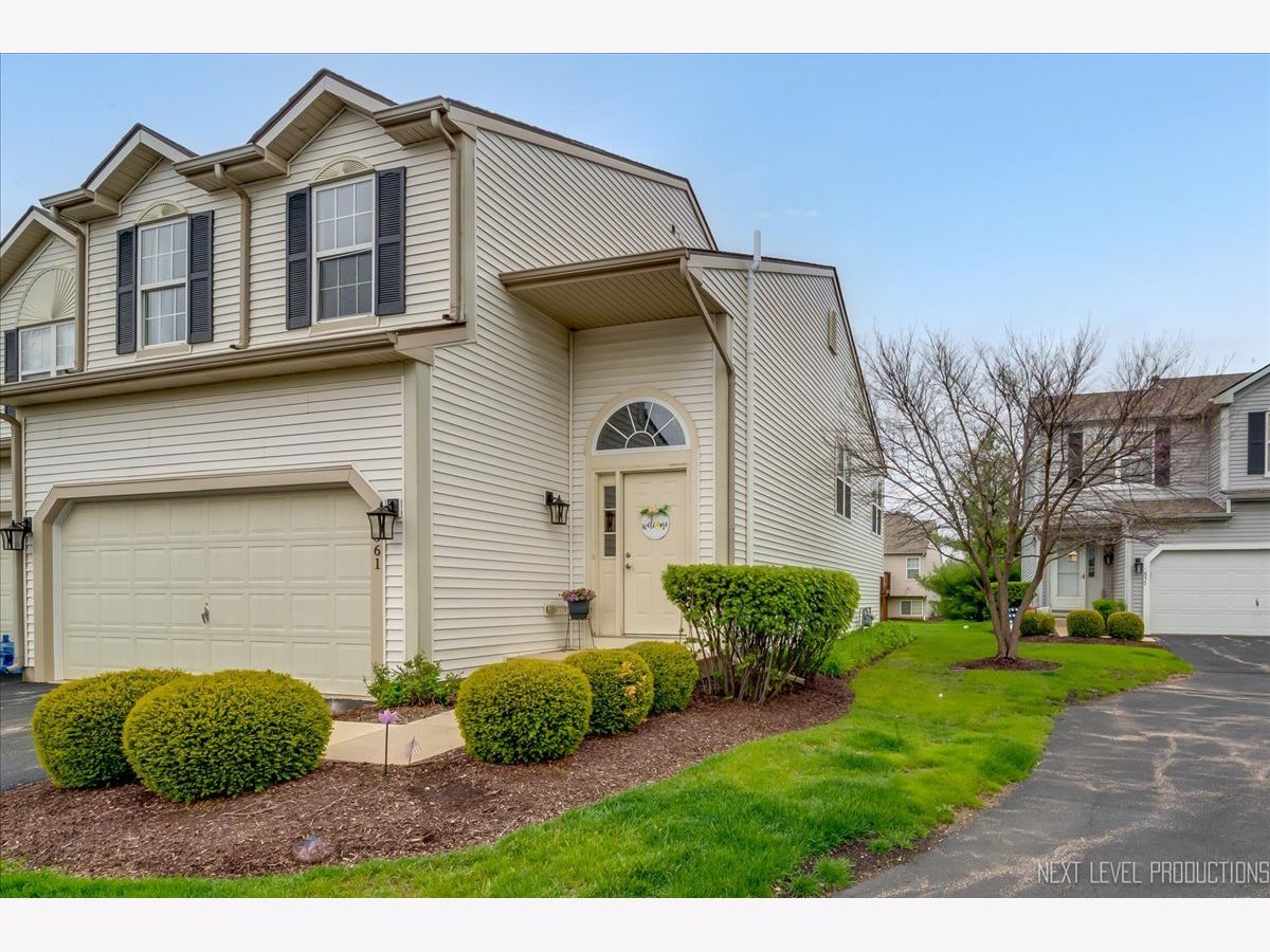 Townhomes & Condos Sold Wineberry Dekalb Illinois, 661 Sterling