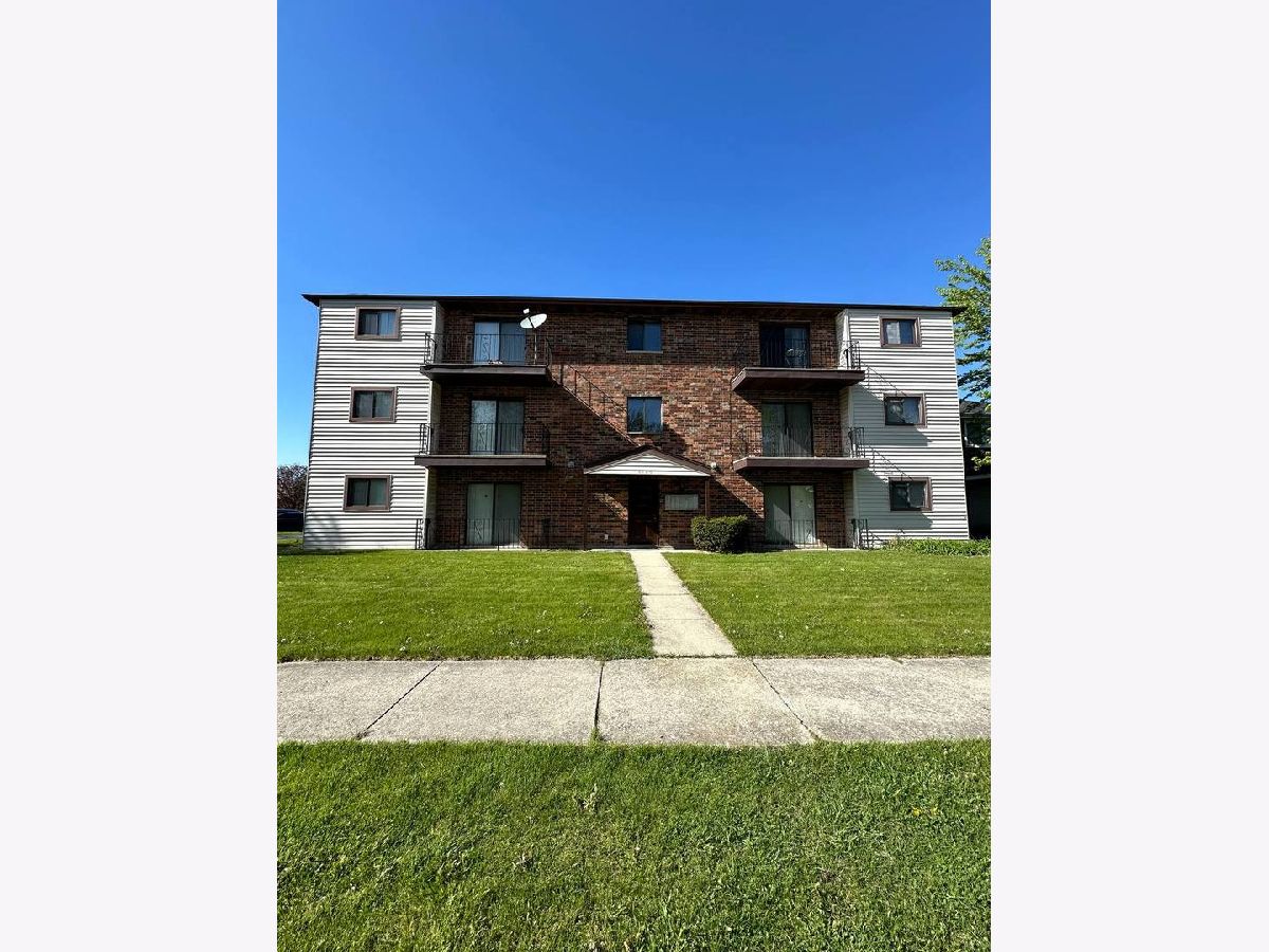  Rented Richton Park Illinois, 5160 Thomas