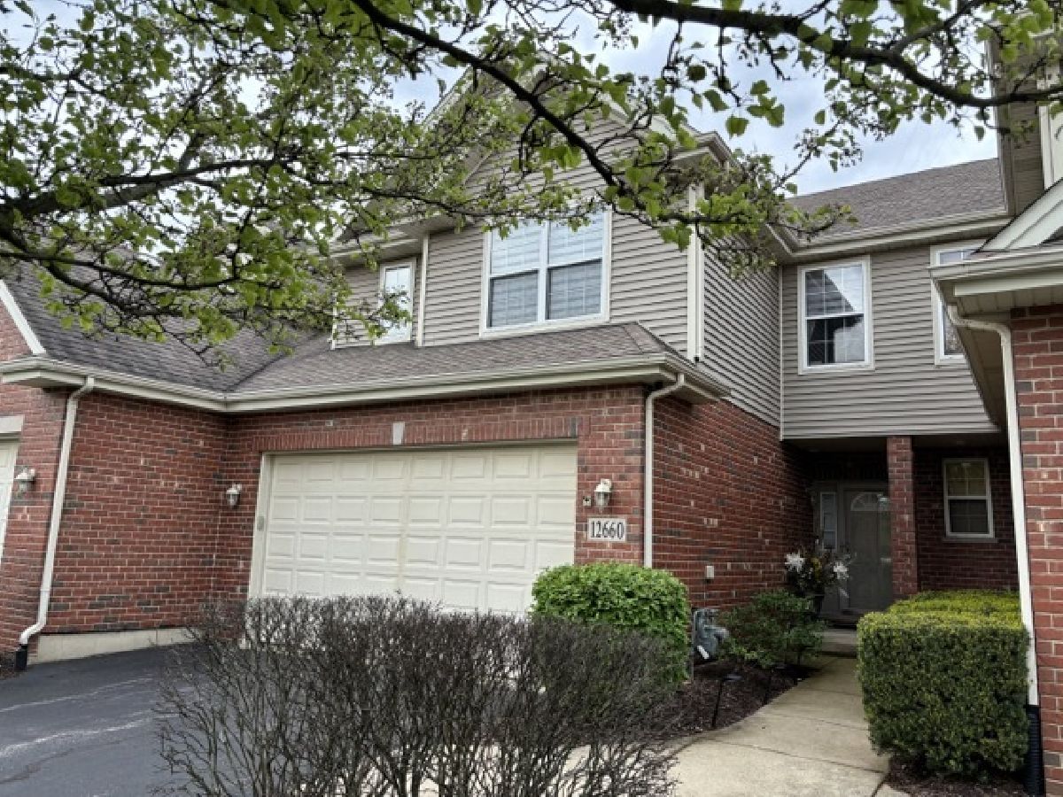 Homes & Townhomes Sold Kingston Hills Homer Glen Illinois, 12660 Yorkshire