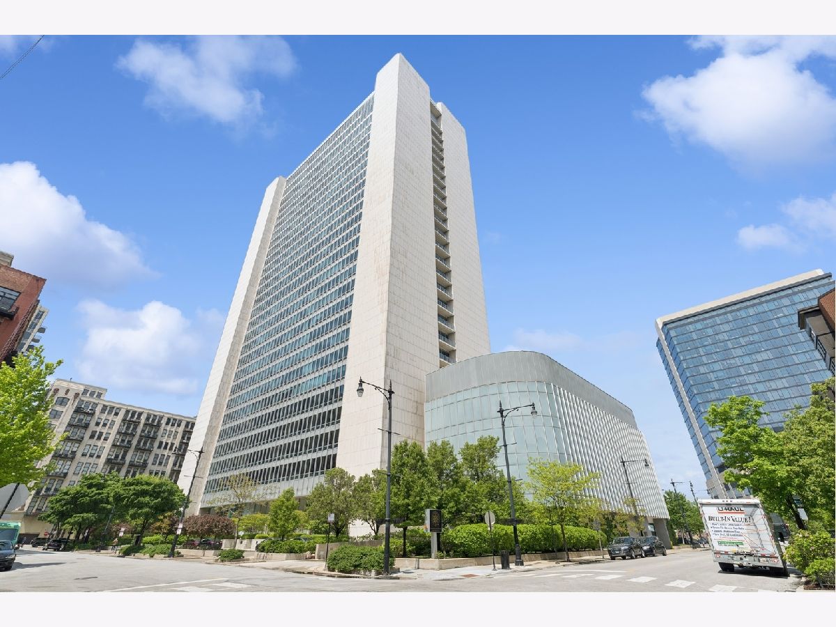 Condominiums Sold Montgomery Chicago Illinois, 500 Superior