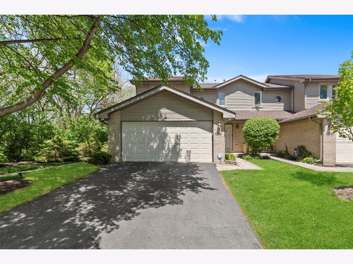 Townhomes Sold Shenandoah Townhomes Orland Park Illinois, 16692 Grants