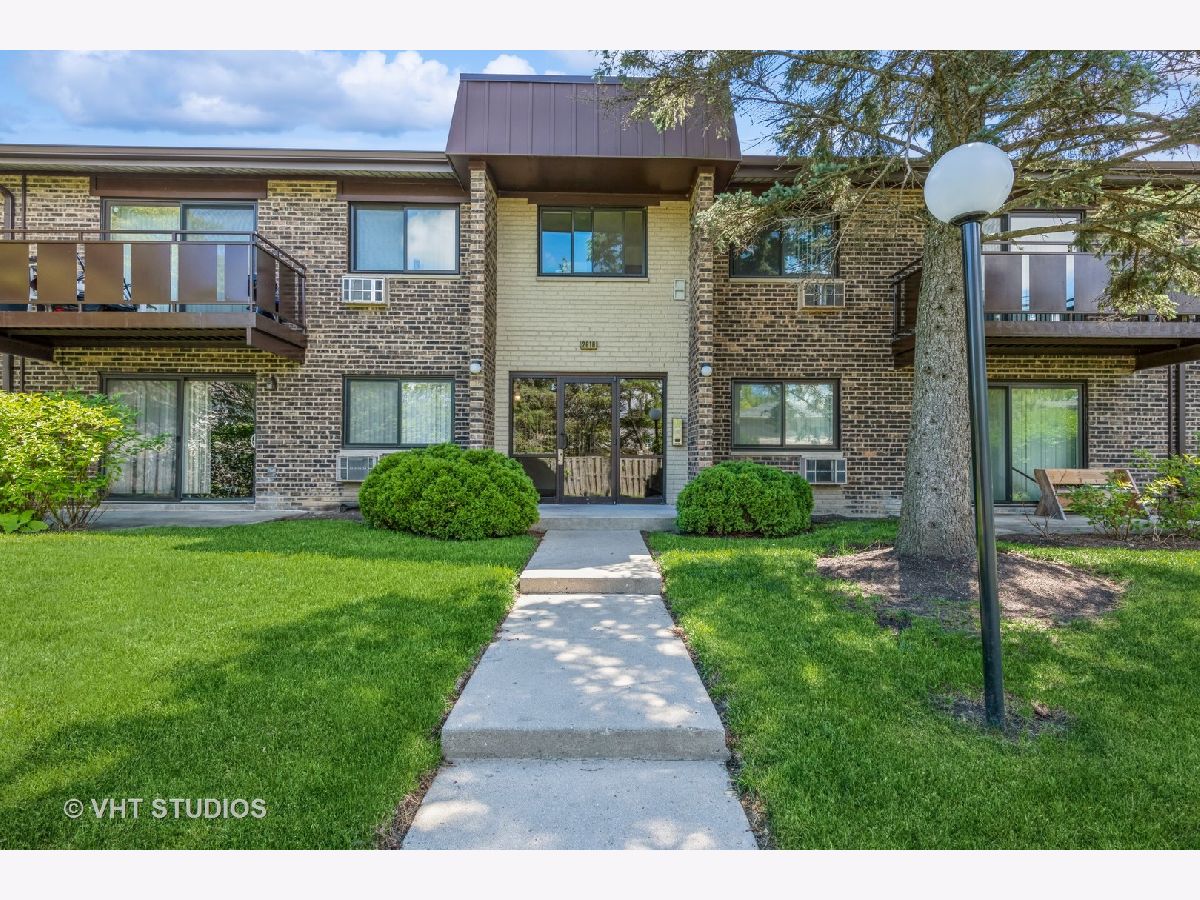 Condominiums Sold Windsor Woods Arlington Heights Illinois, 2616 Windsor