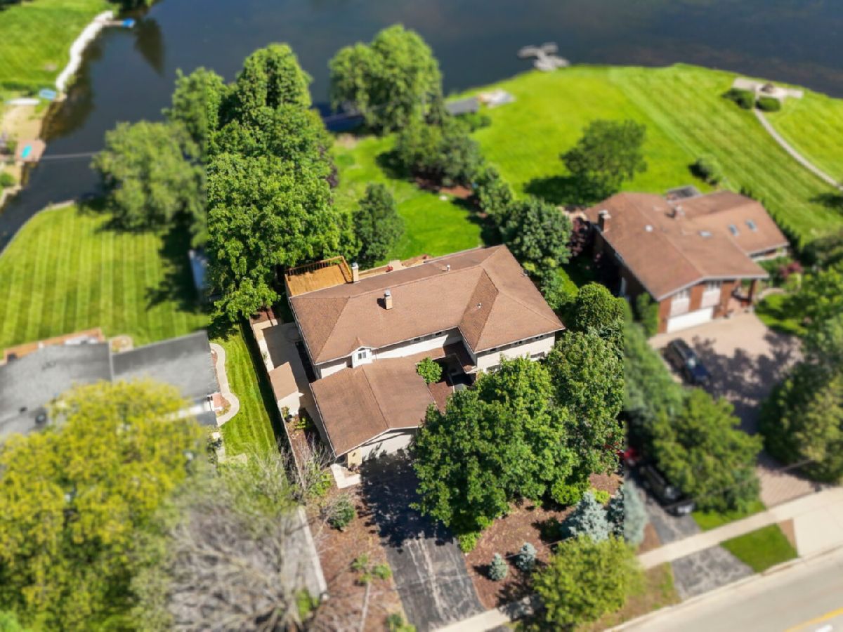 Homes Sold Bruce Lake Downers Grove Illinois, 918 Plainfield