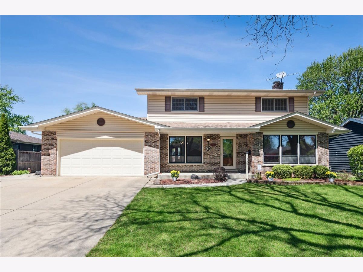 Homes Sold Kenilwicke Palatine Illinois, 730 Balsam
