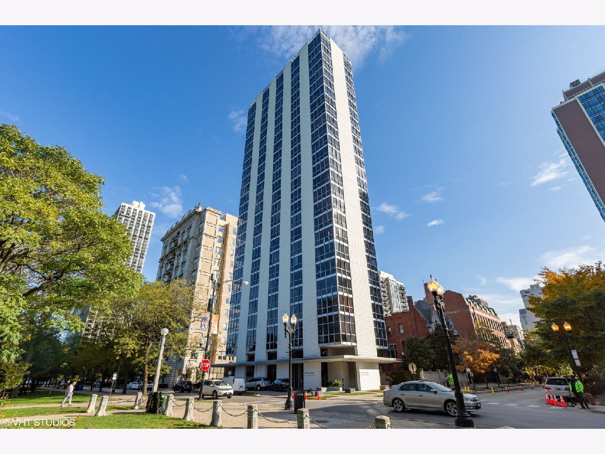 Condominiums Sold Constellation Chicago Illinois, 1555 Dearborn