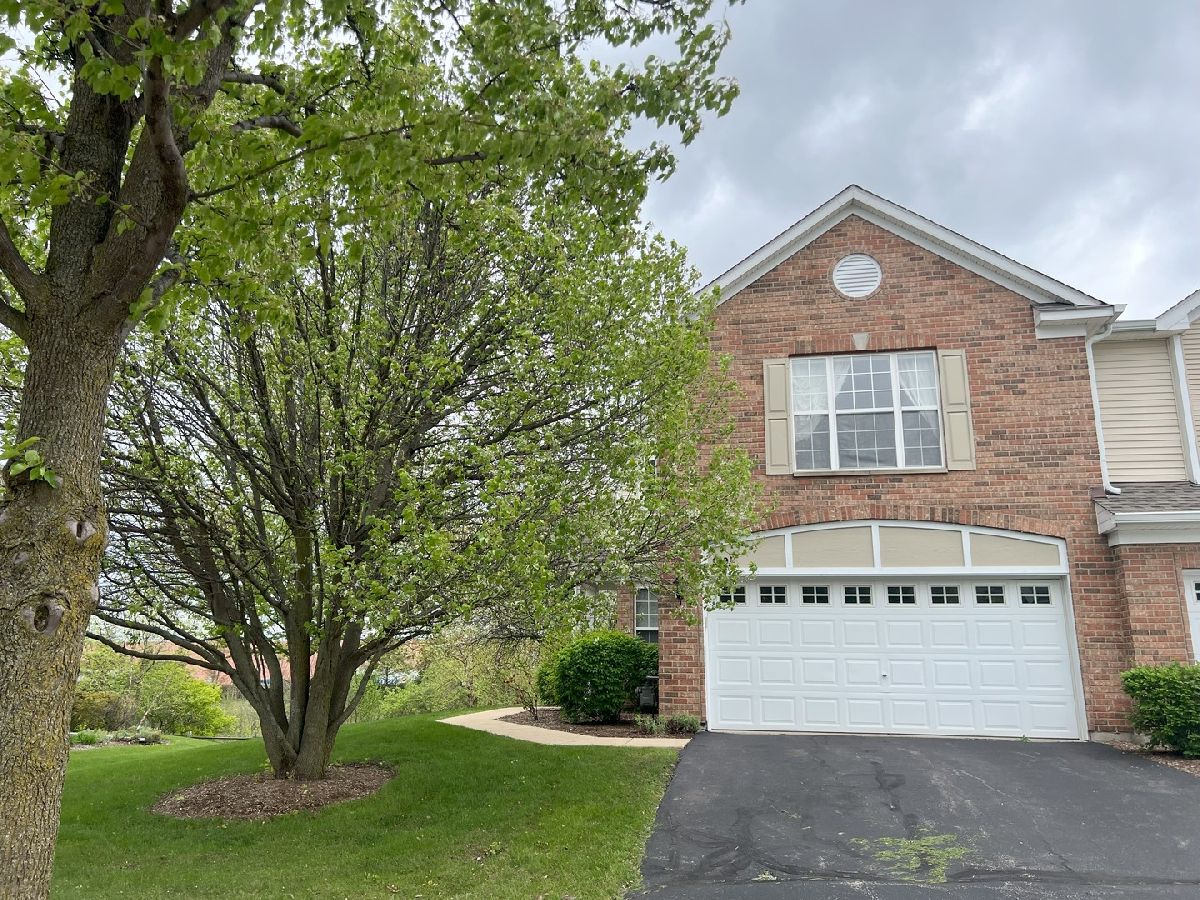 Townhomes Sold Millbrook Algonquin Illinois, 1491 Millbrook