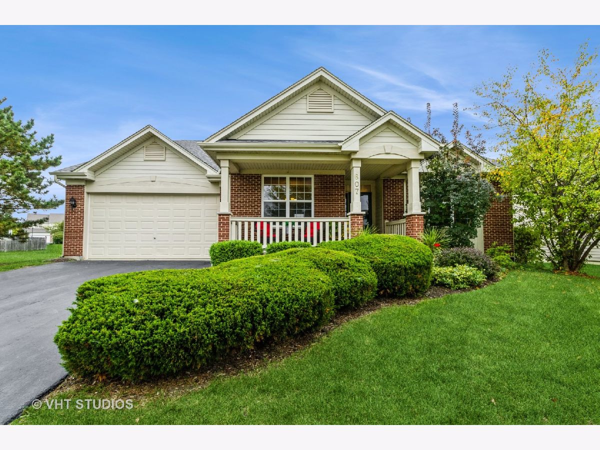 Homes Sold Waterford Elgin Illinois, 607 Waterford