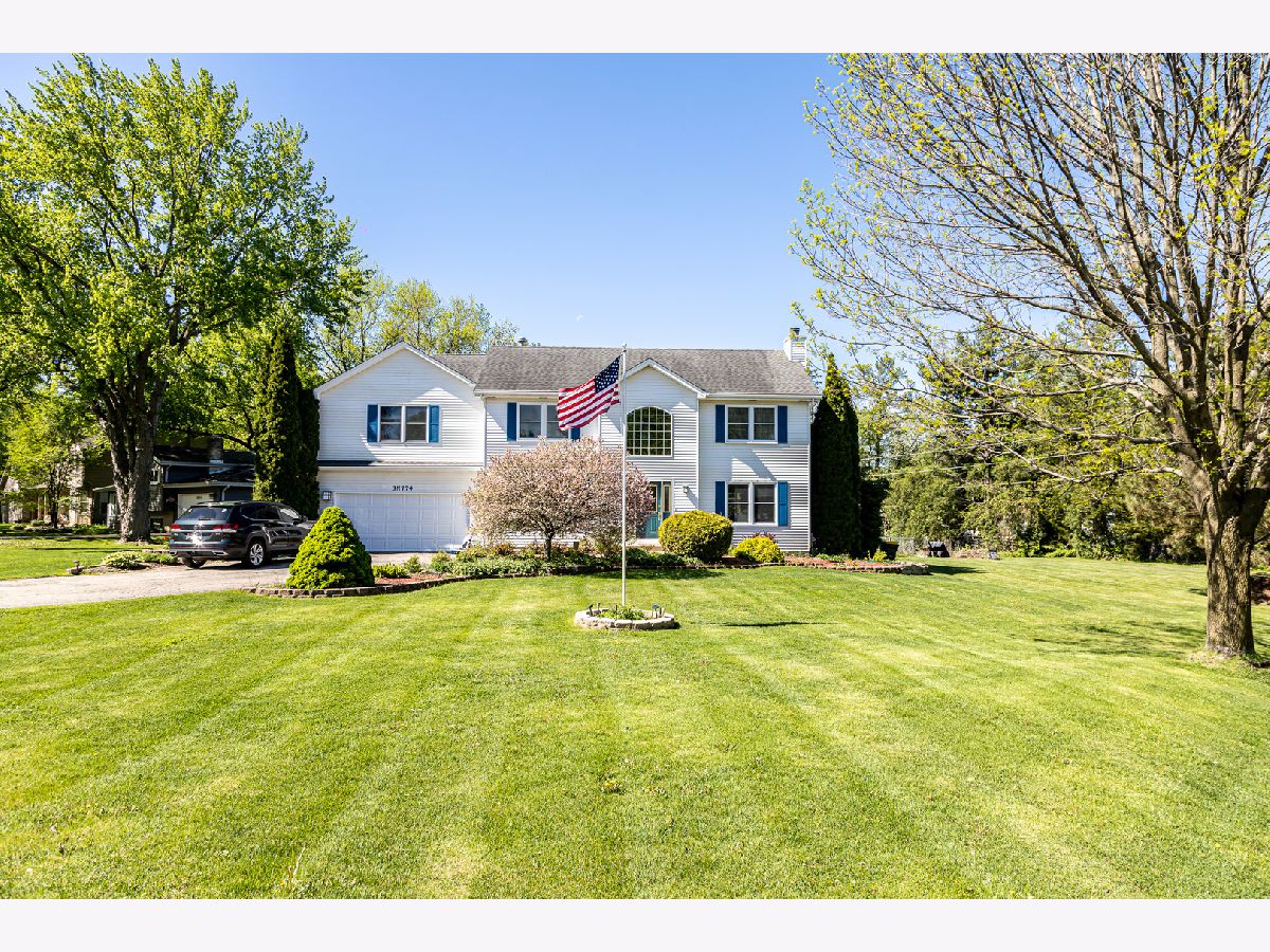 Homes Sold Oak Meadows West Chicago Illinois, 3N774 Locust