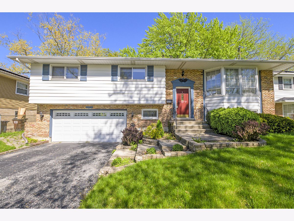 Homes Sold Hollydale Homewood Illinois, 17731 Cherrywood