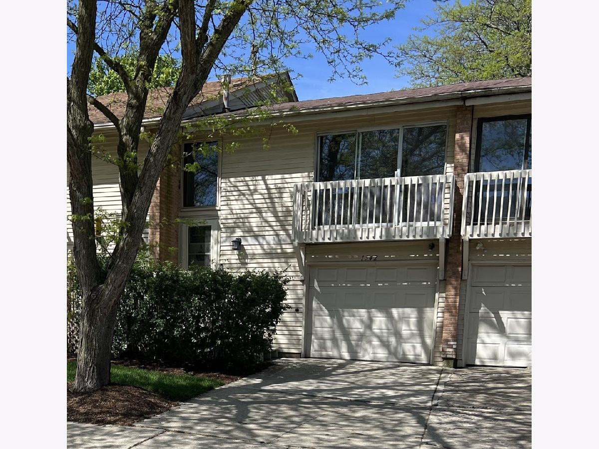 Homes & Townhomes & Condos Sold Fox Croft Aurora Illinois, 1542 Elder