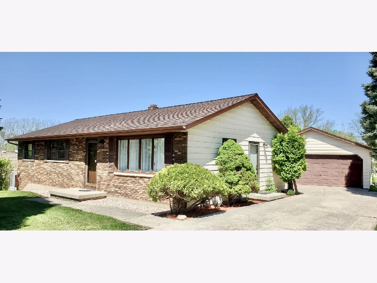 Homes Sold Lake Marian Carpentersville Illinois, 106 Indian