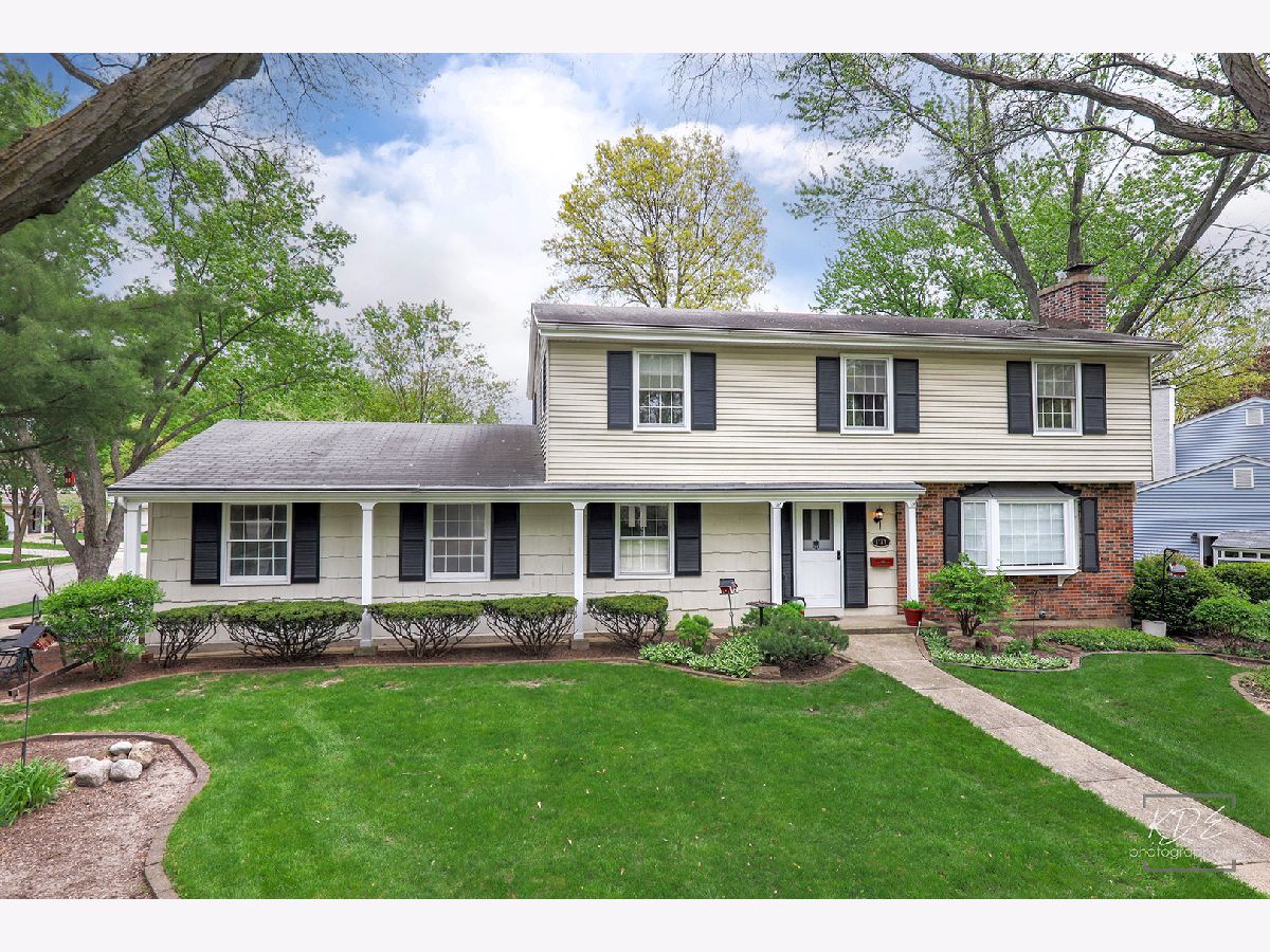 Homes Sold Kings Terrace Naperville Illinois, 1121 George