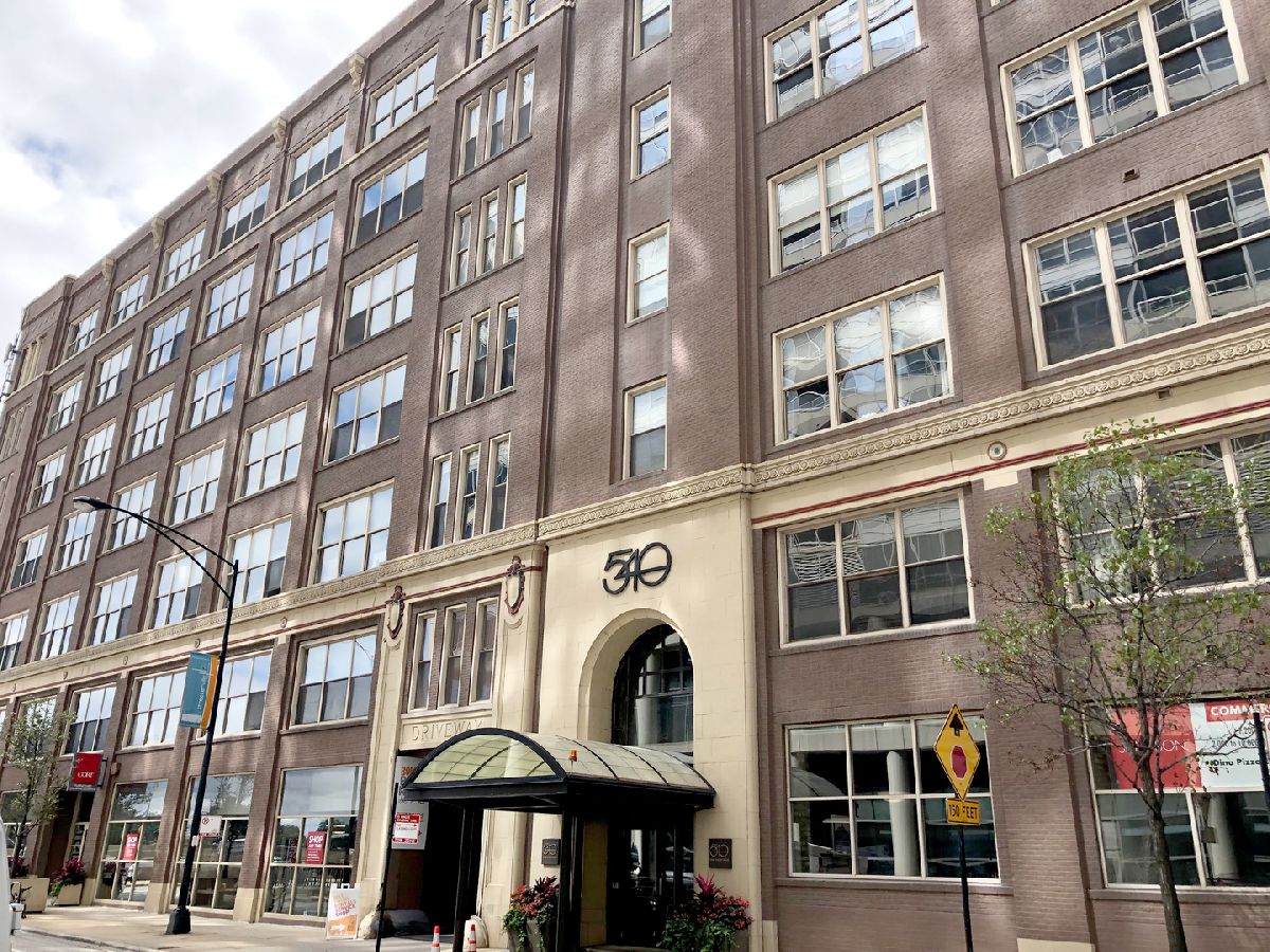 Condos & Townhomes Sold Streeterville Chicago Illinois, 540 Lake Shore