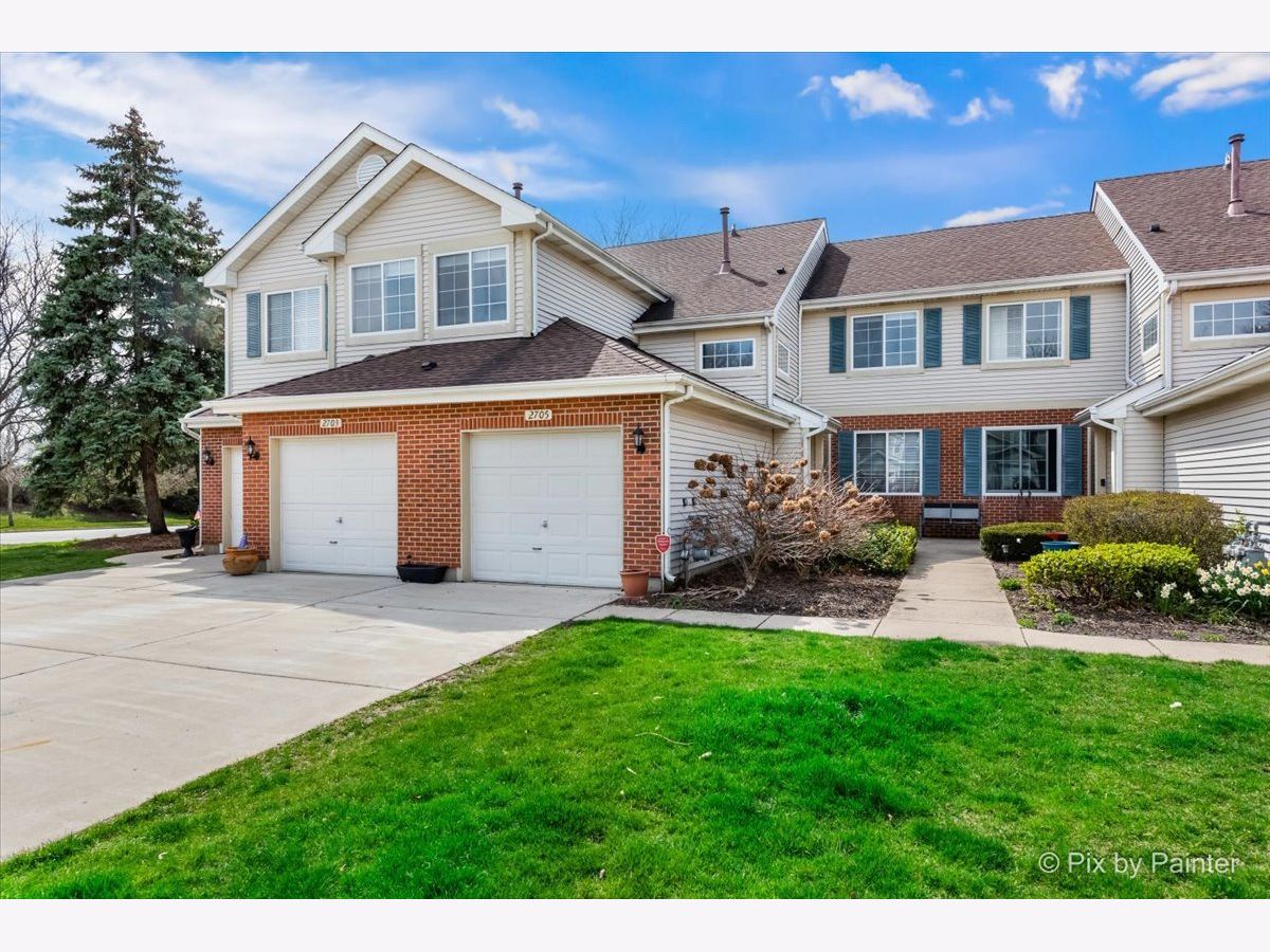 Townhomes & Condos Sold Red Rock Schaumburg Illinois, 2705 Odlum