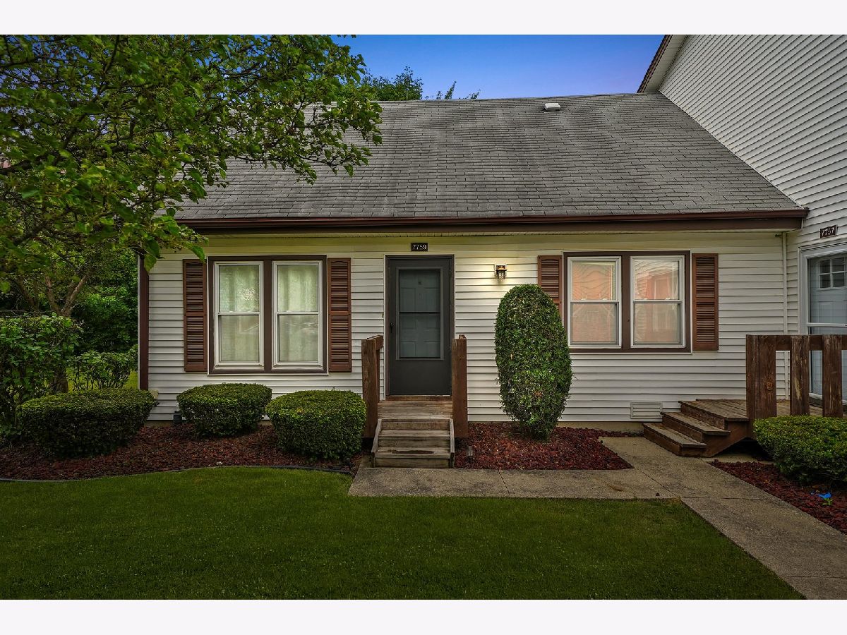 Homes & Townhomes & Condos Rented Frankfort Square Frankfort Illinois, 7759 Garland