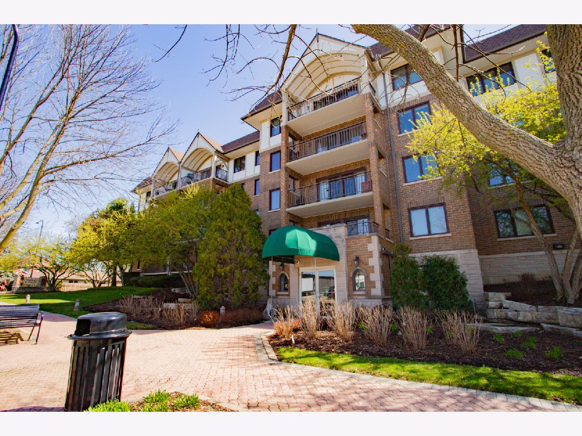 Condominiums Sold Clock Tower Mount Prospect Illinois, 5 Pine