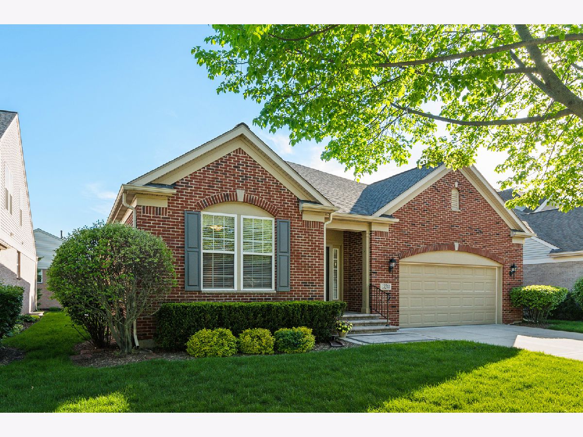 Homes & Townhomes Sold Southmoor Orland Park Illinois, 13244 Dunmurry