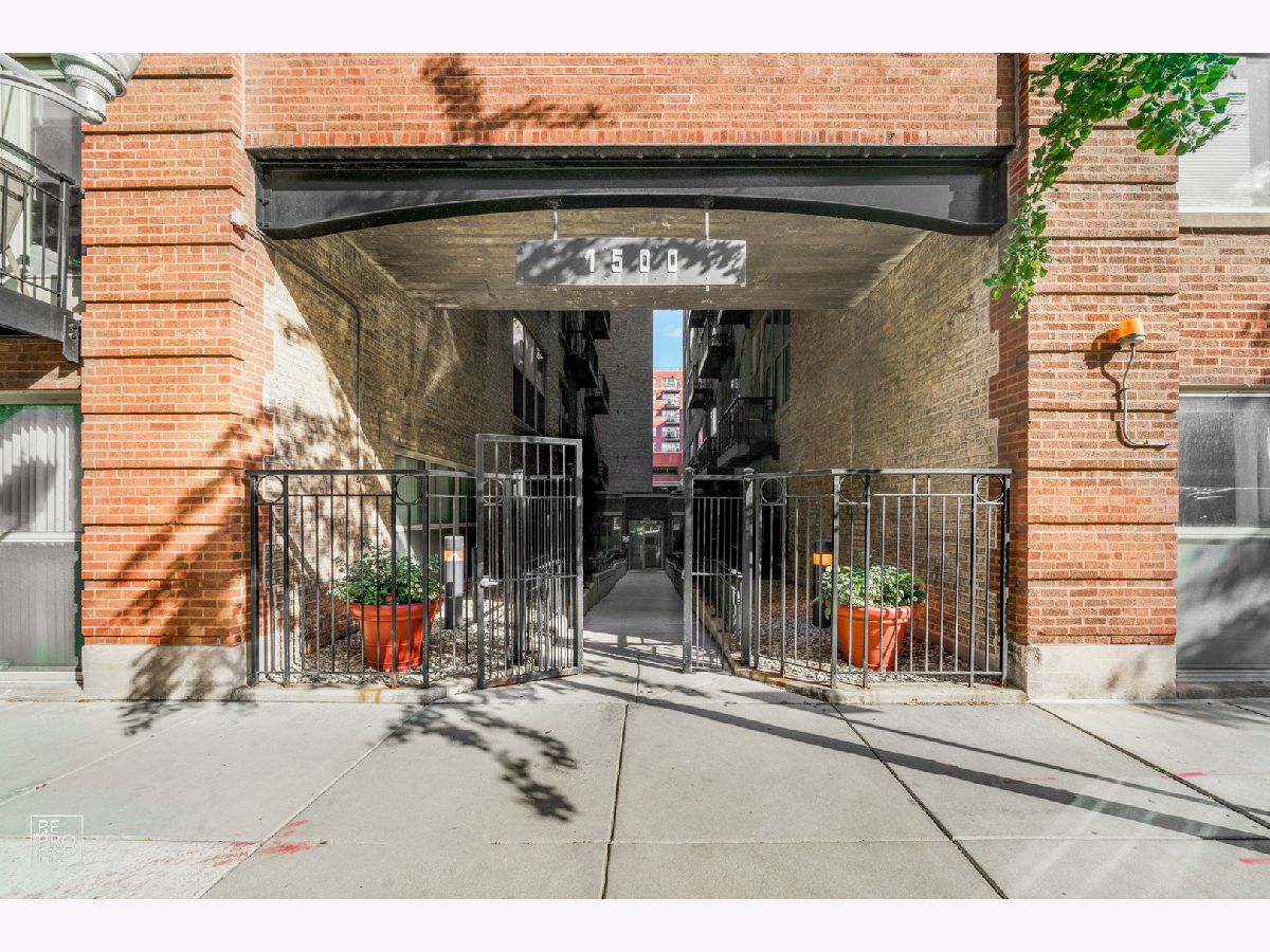 Condominiums Rented Park 1500 Lofts Chicago Illinois, 1500 Monroe