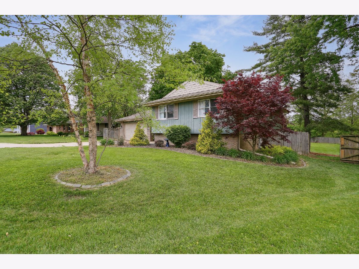 Homes Sold Wendover Heights Mahomet Illinois, 416 Dorchester